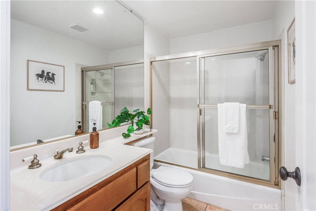 630 Wakefield Court 102 Property Photo 25