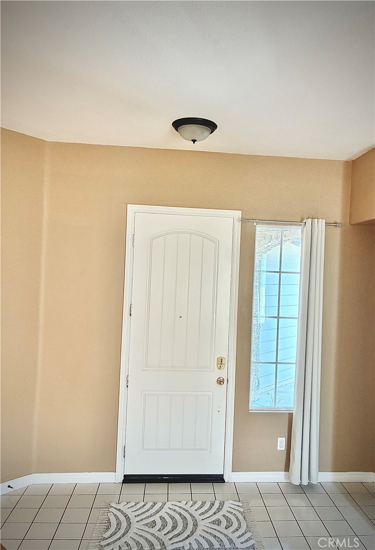 938 Brownie Property Photo 25
