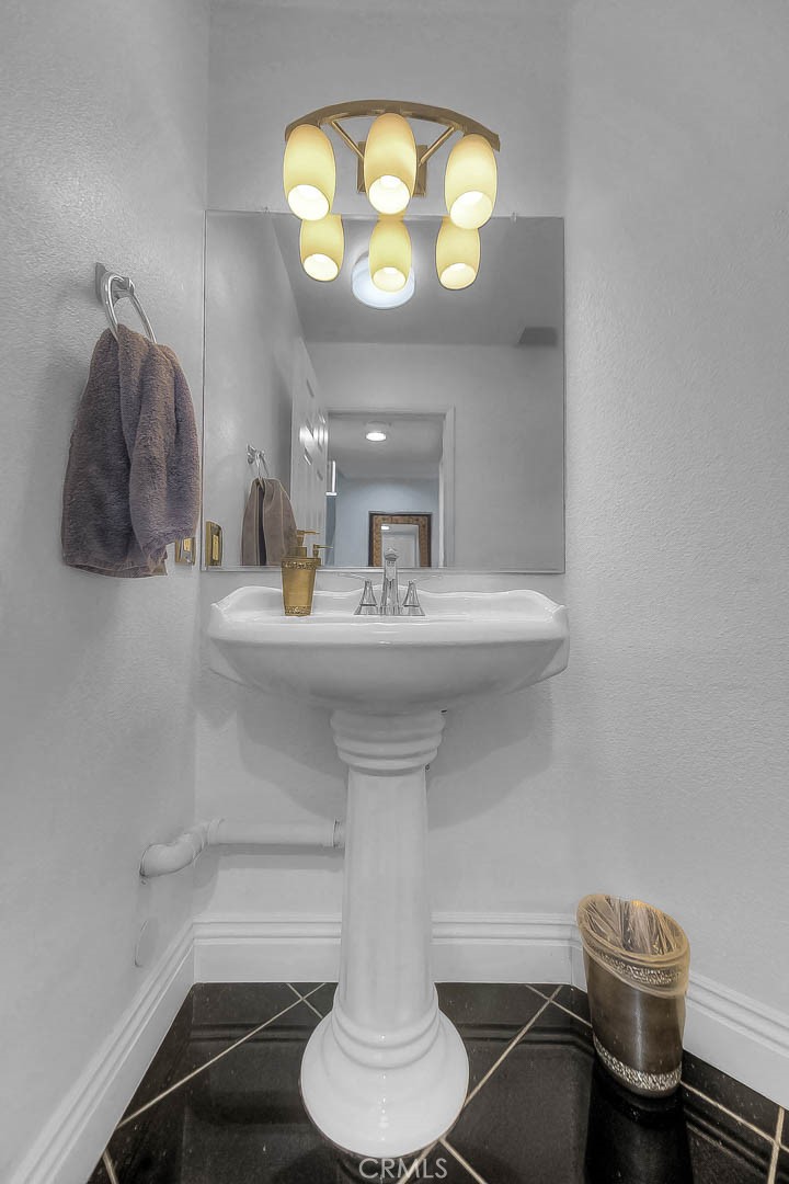 24727 Carmel Drive Property Photo 10