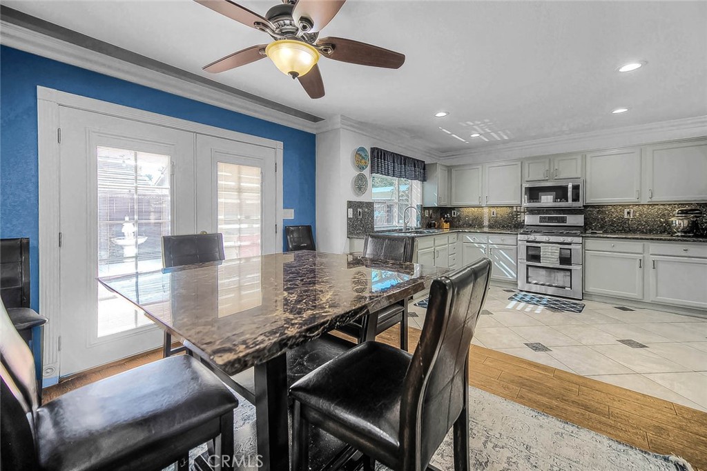 24727 Carmel Drive Property Photo 12