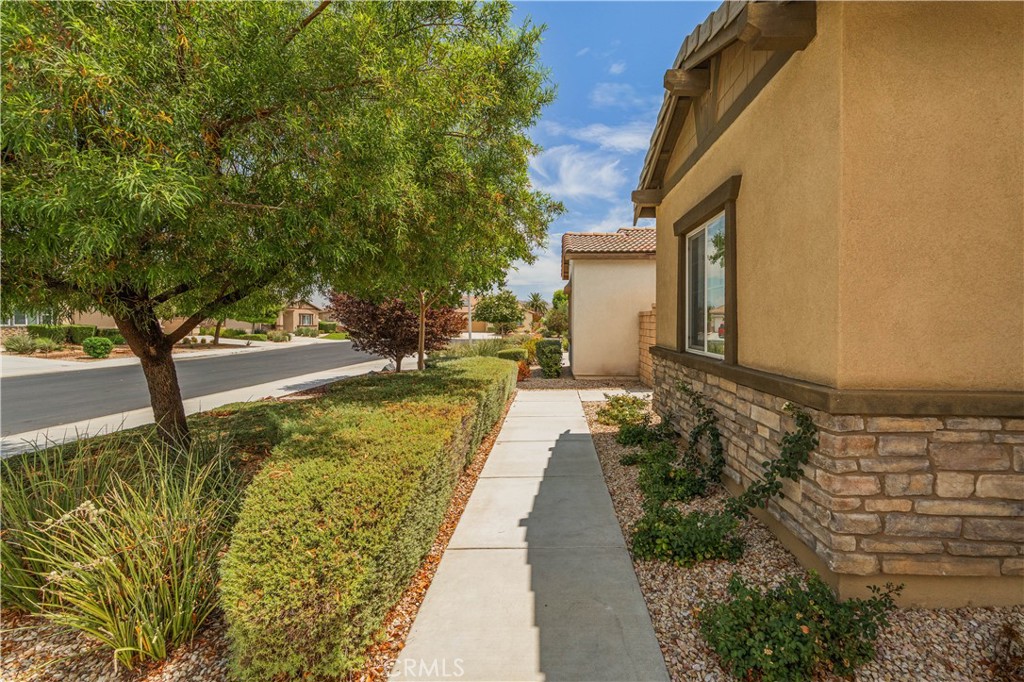 26389 Leos Property Photo 6
