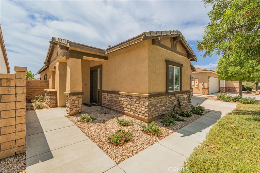 26389 Leos Property Photo 7