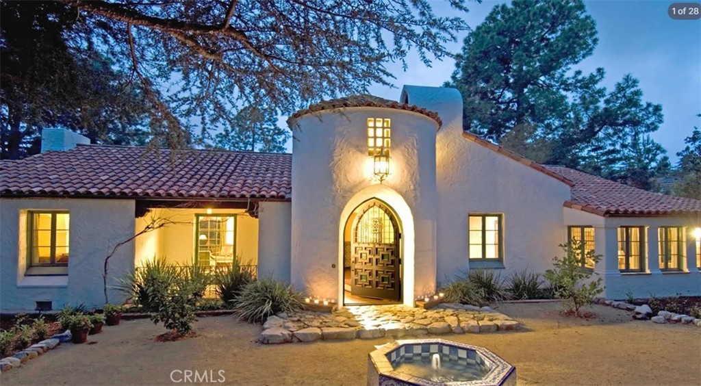 5237 Alta Canyada Property Photo 1