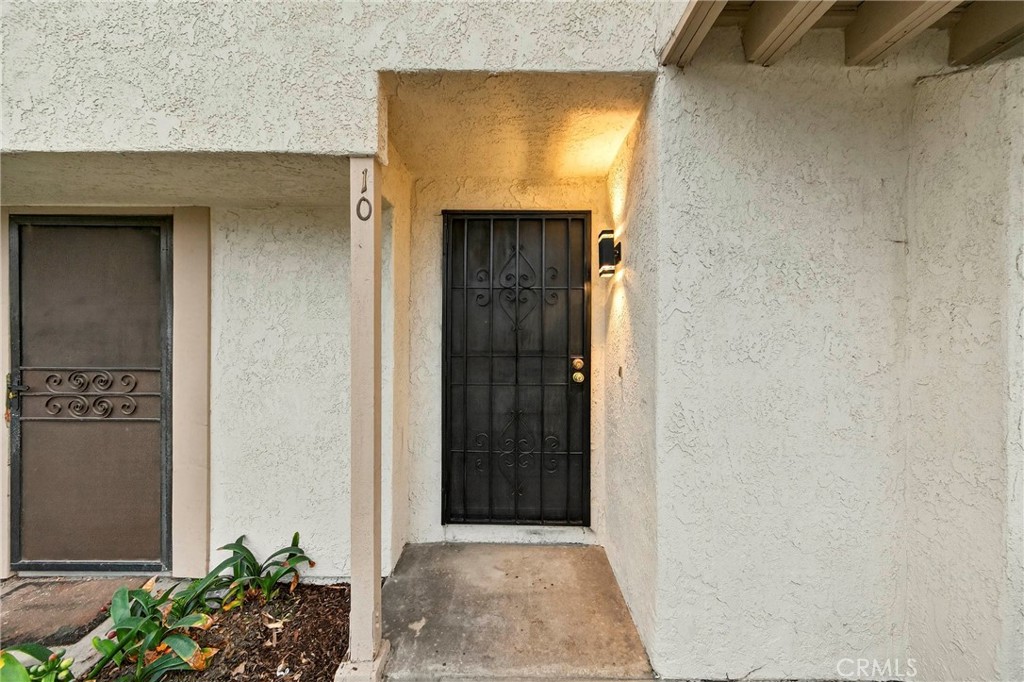 11360 166th 10 Property Photo 1