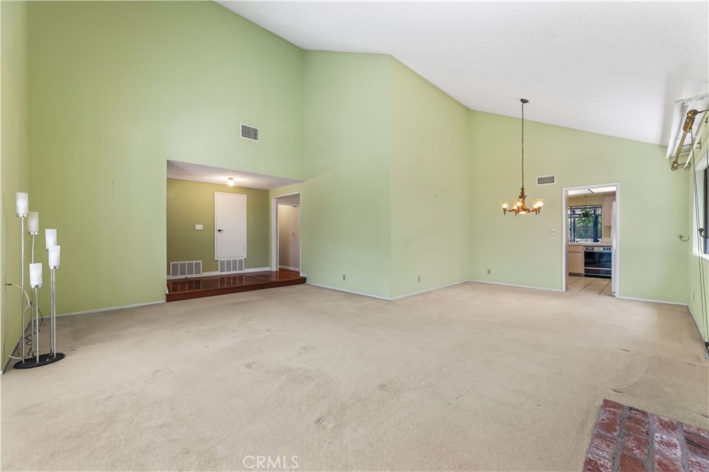 8824 Sari Avenue Property Photo 10