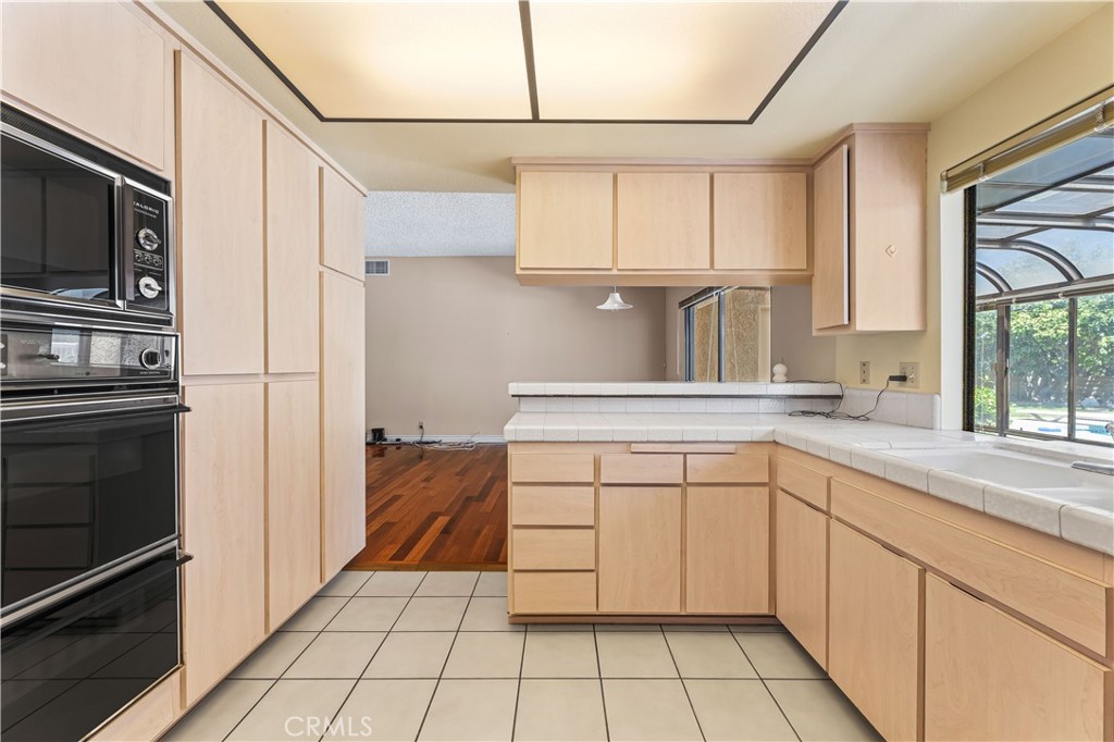 8824 Sari Avenue Property Photo 14