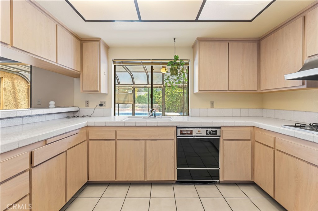 8824 Sari Avenue Property Photo 15
