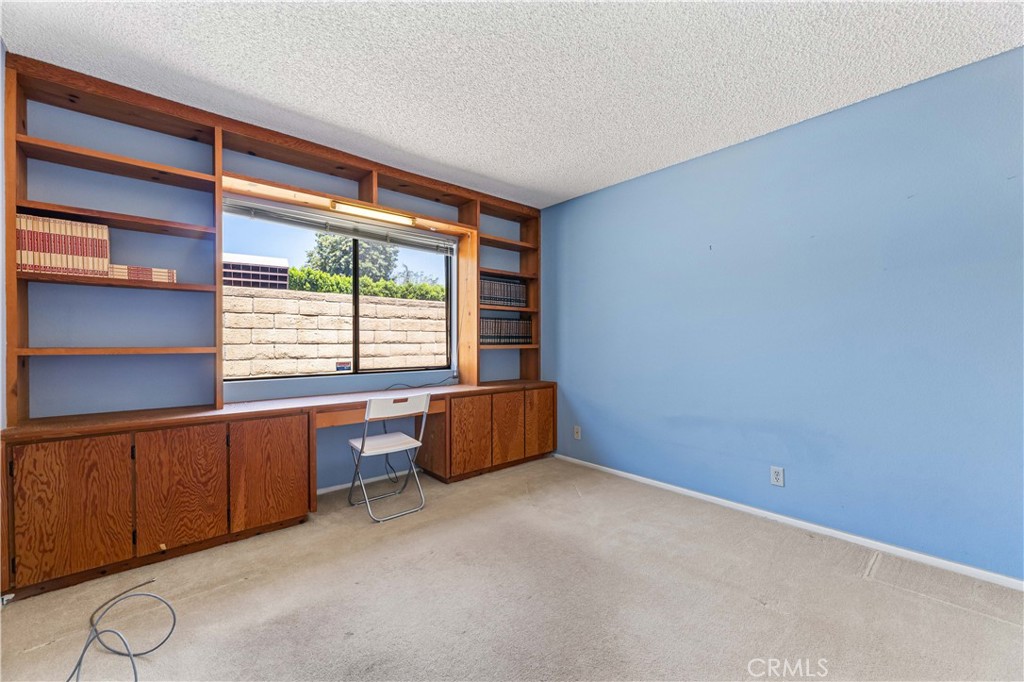 8824 Sari Avenue Property Photo 25