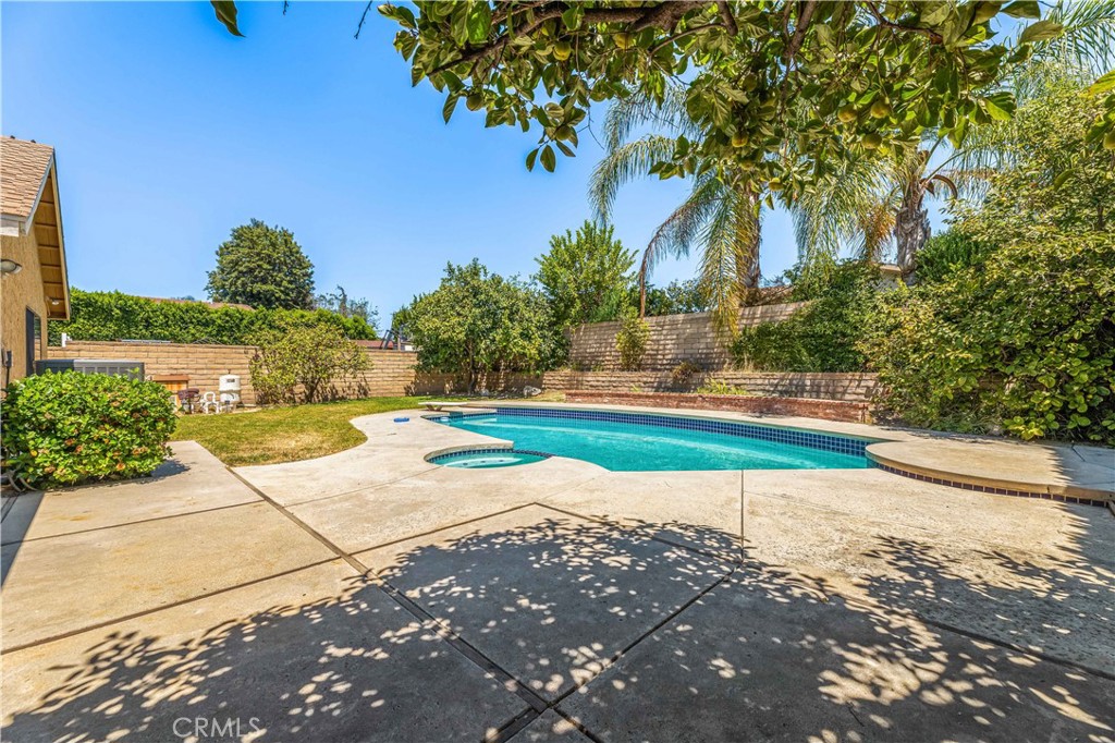 8824 Sari Avenue Property Photo 42