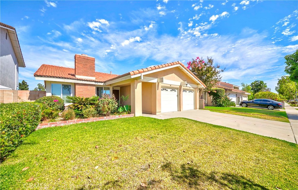 17532 Vierra Avenue Property Photo 1