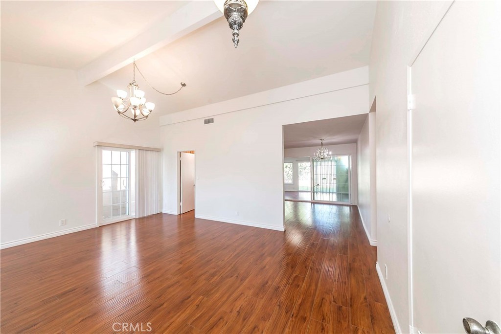 17532 Vierra Avenue Property Photo 3