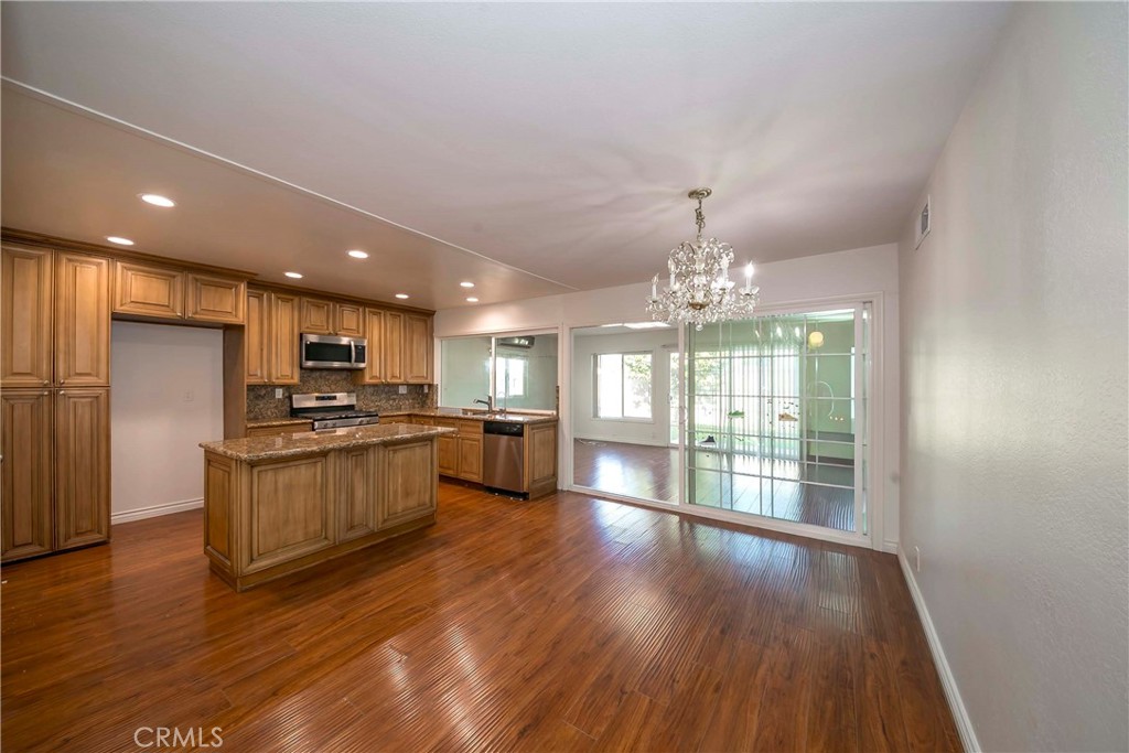 17532 Vierra Avenue Property Photo 6