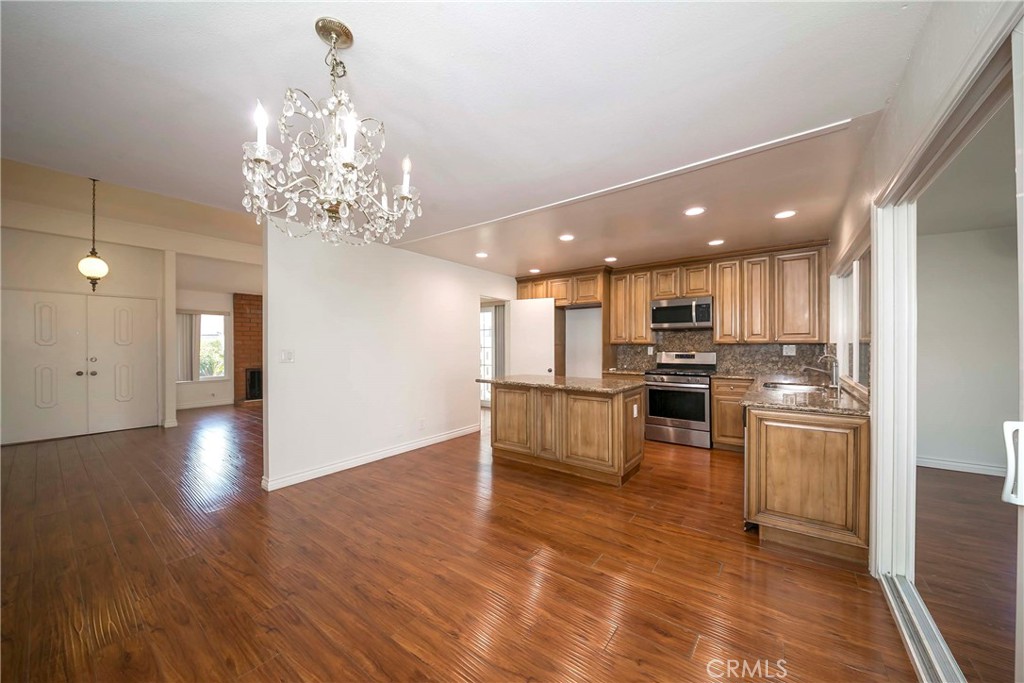 17532 Vierra Avenue Property Photo 7