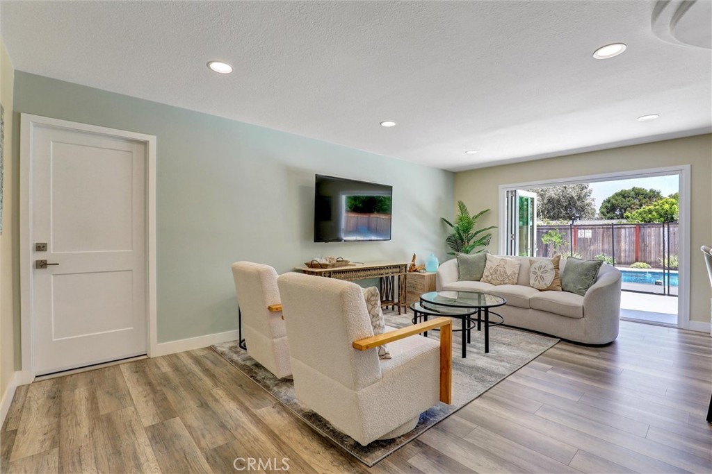 1591 Pegasus Property Photo 23