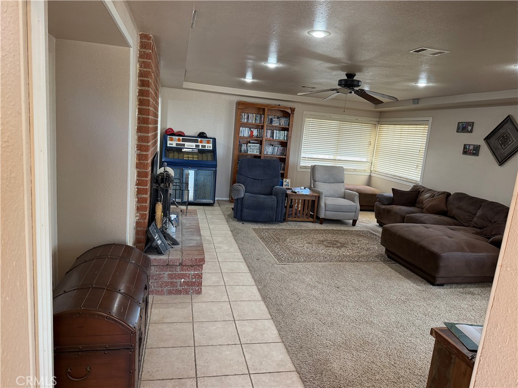 11707 Goodwin Drive Property Photo 8