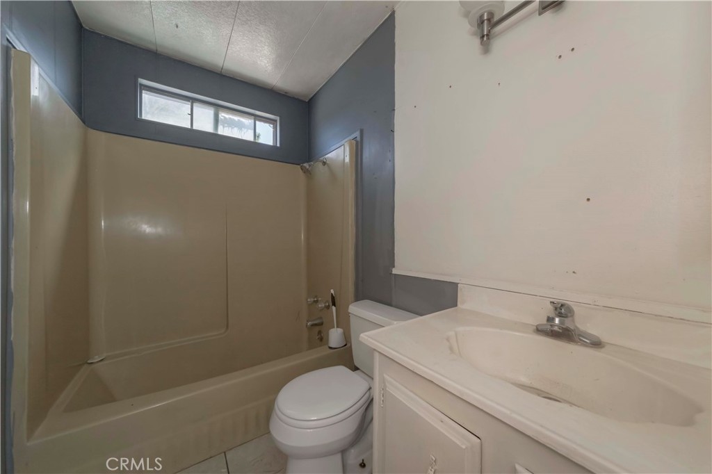 4190 Nielson Road Property Photo 7