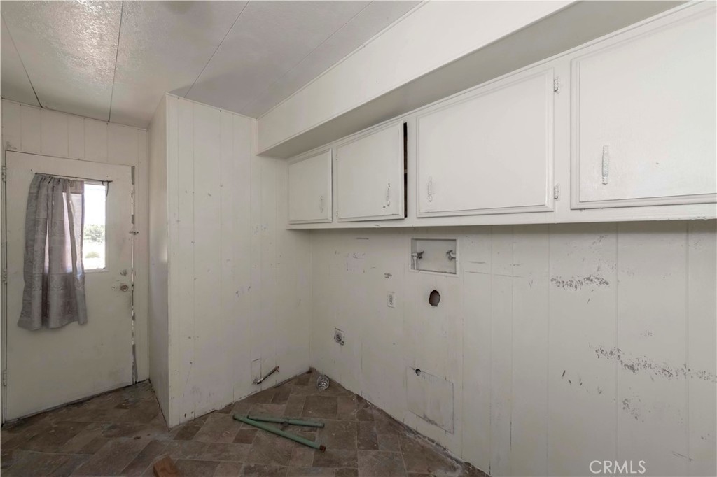 4190 Nielson Road Property Photo 8