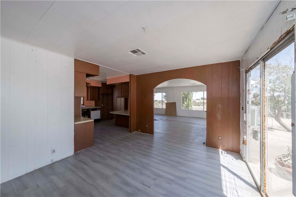 4190 Nielson Road Property Photo 10