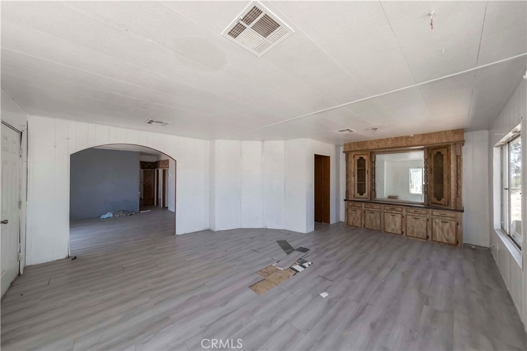 4190 Nielson Road Property Photo 12