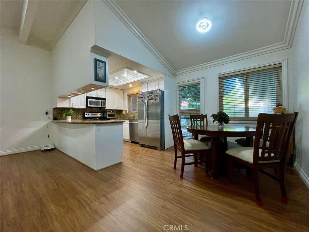 2311 Via Puerta B Property Photo 4