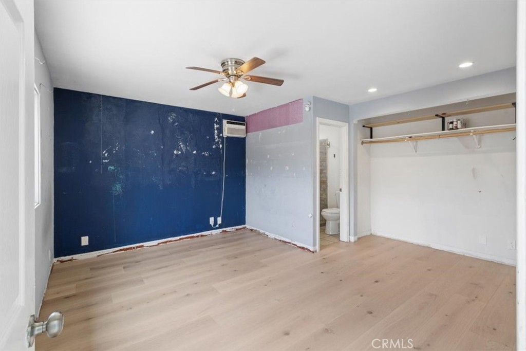 322 W School Street Property Photo 18