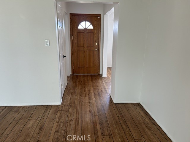 944 Cypress Property Photo 6