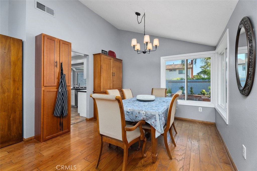 8058 E Woodsboro Avenue Property Photo 7