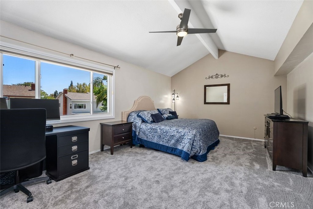 8058 E Woodsboro Avenue Property Photo 16