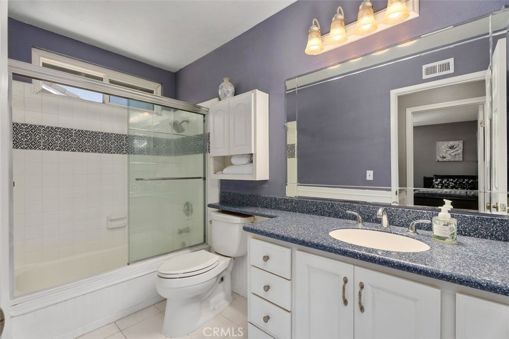 8058 E Woodsboro Avenue Property Photo 26