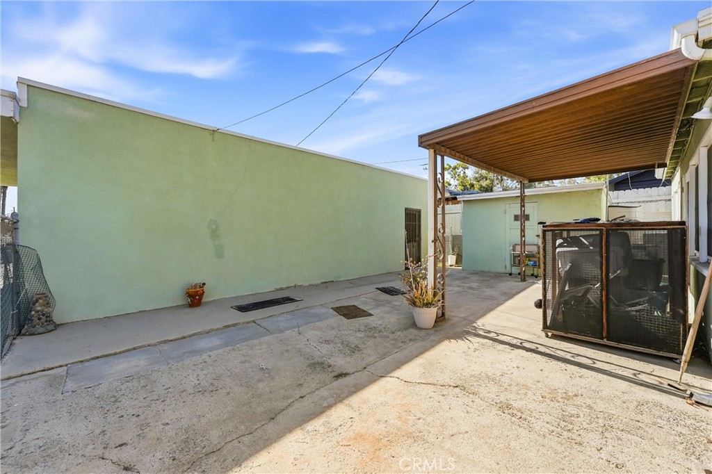 501 S Victoria Property Photo 27