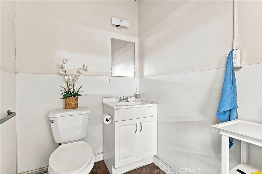 501 S Victoria Property Photo 35