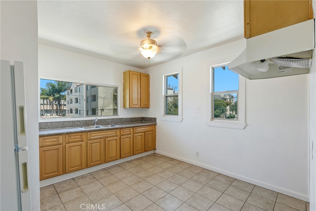 1636 N Stanton Property Photo 15