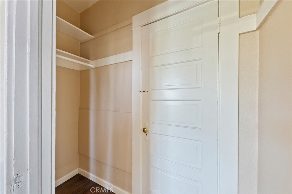 1636 N Stanton Property Photo 17