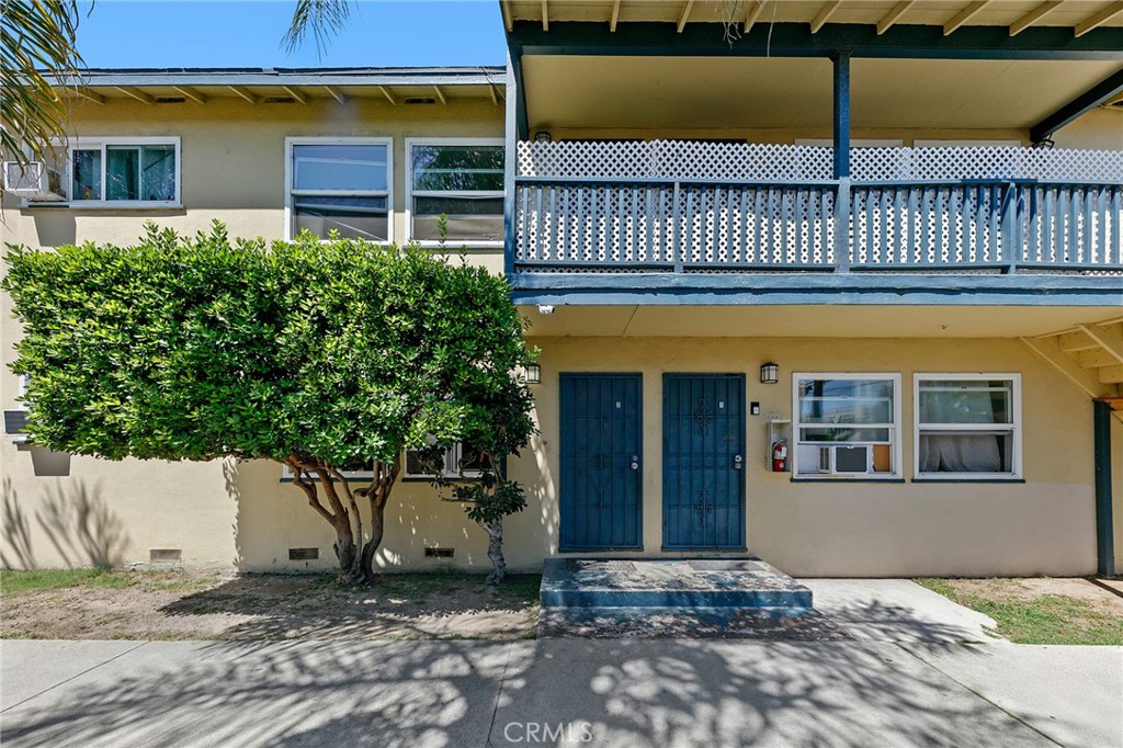 92 E Louise Property Photo 6