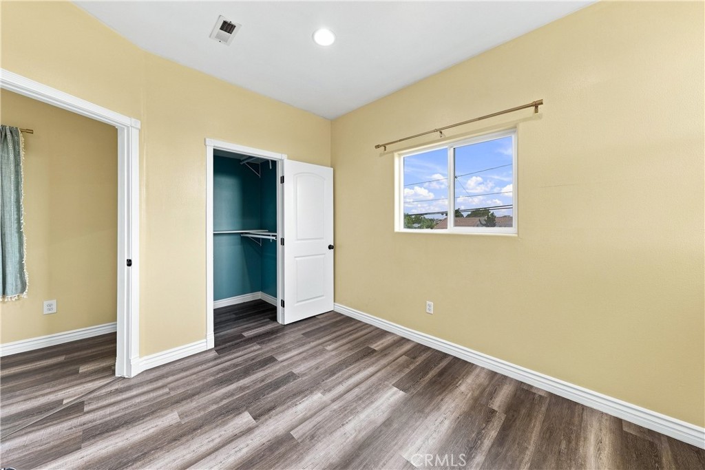 613 N. Raitt St. Property Photo 34