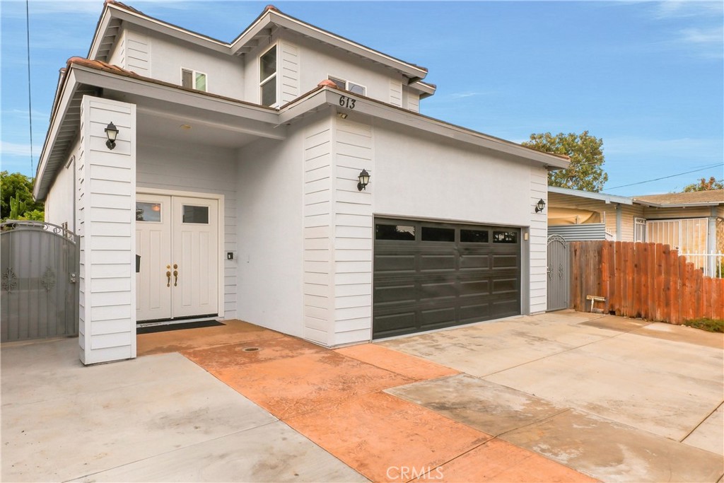 613 N. Raitt St. Property Photo 56