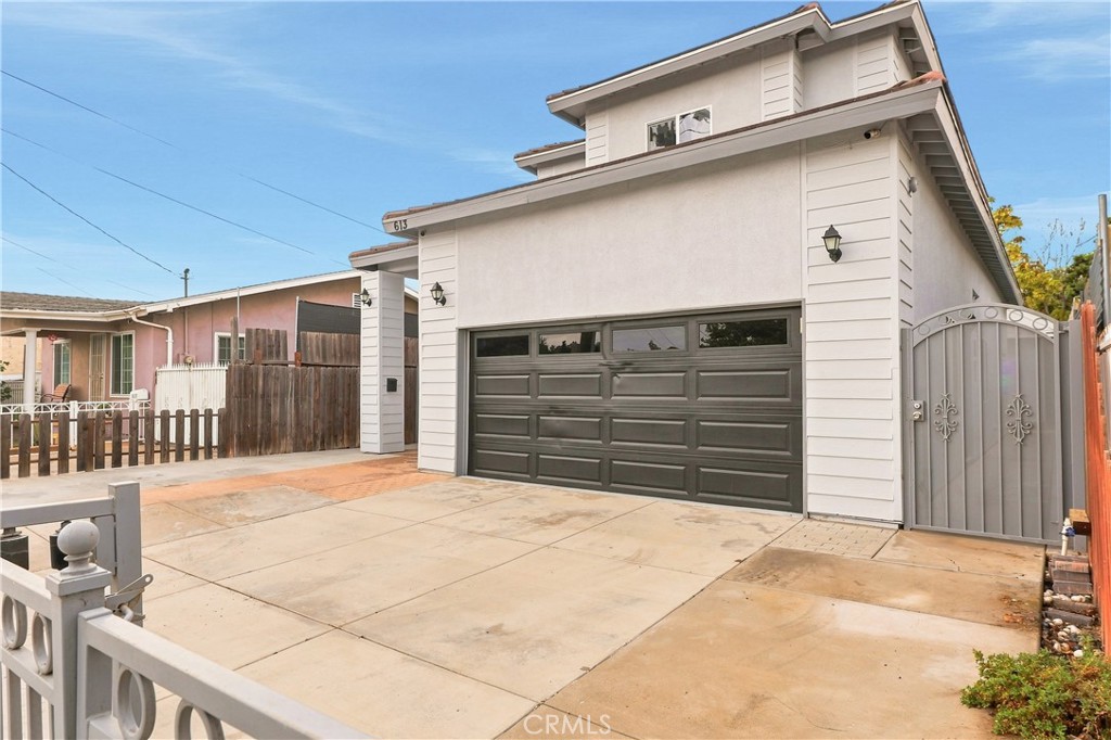 613 N. Raitt St. Property Photo 57