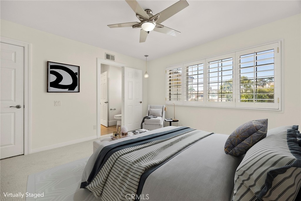 2601 N Rosemere Property Photo 41