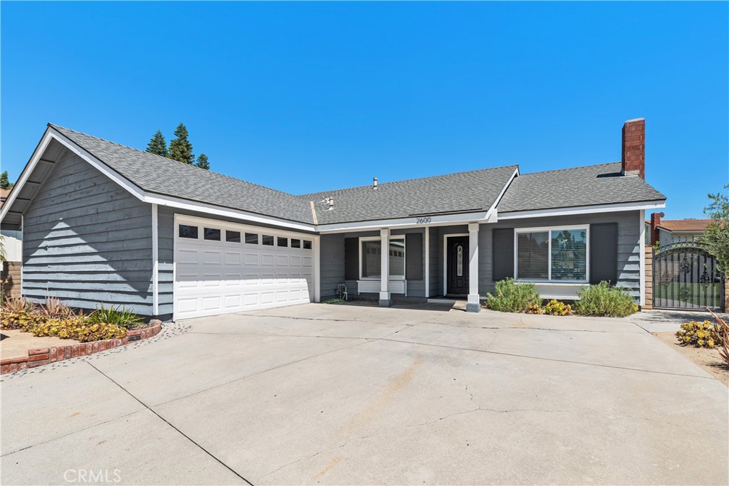 2600 Geneva Property Photo