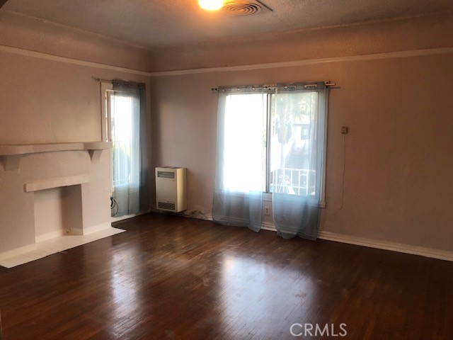 115 E 12th 4 Property Photo 1