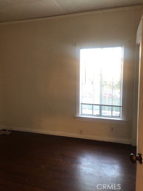 115 E 12th 4 Property Photo 2