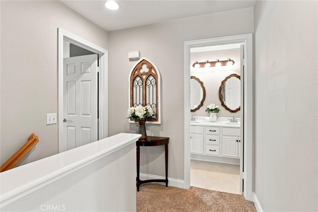 65 Linhaven Property Photo 21