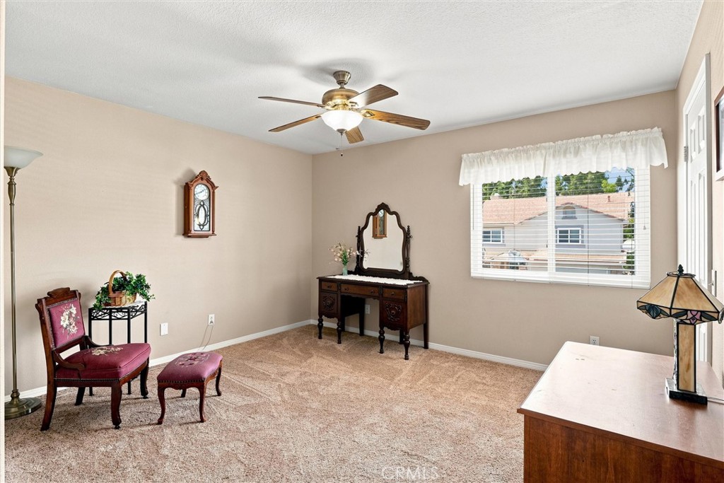 65 Linhaven Property Photo 32