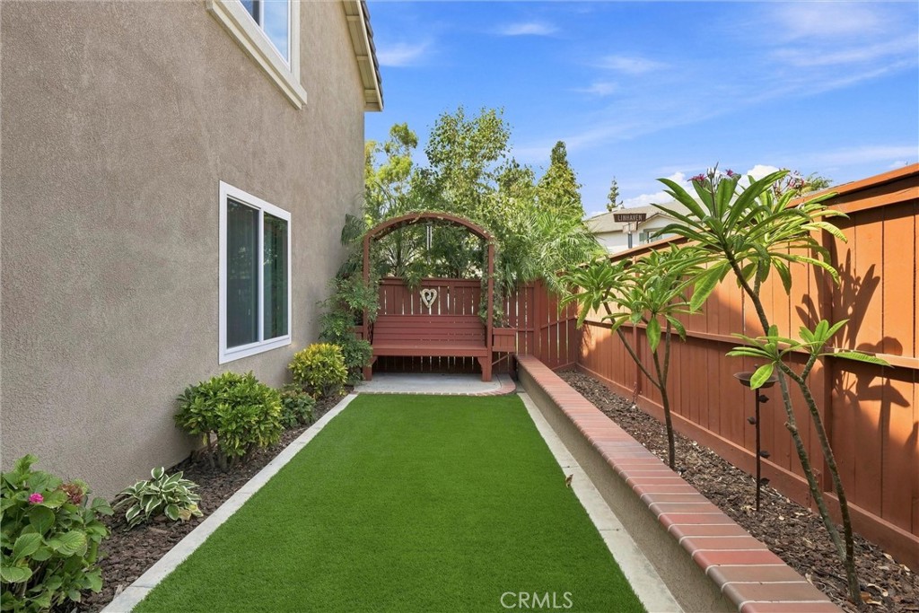 65 Linhaven Property Photo 42