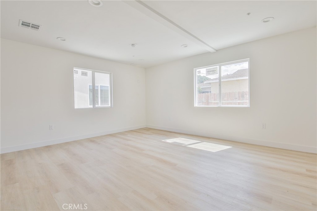 1043 W 151st Street Property Photo 18