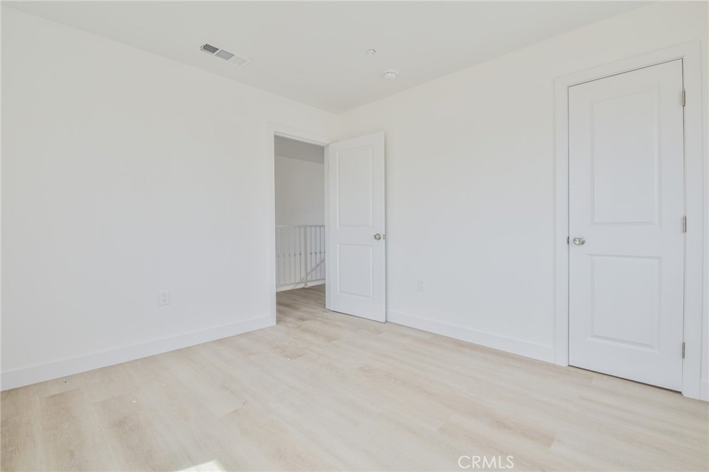 1043 W 151st Street Property Photo 26