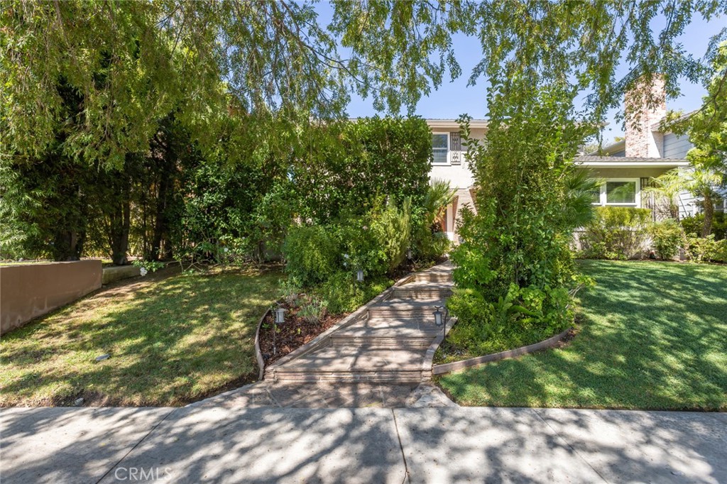 4315 Olive Avenue Property Photo 6