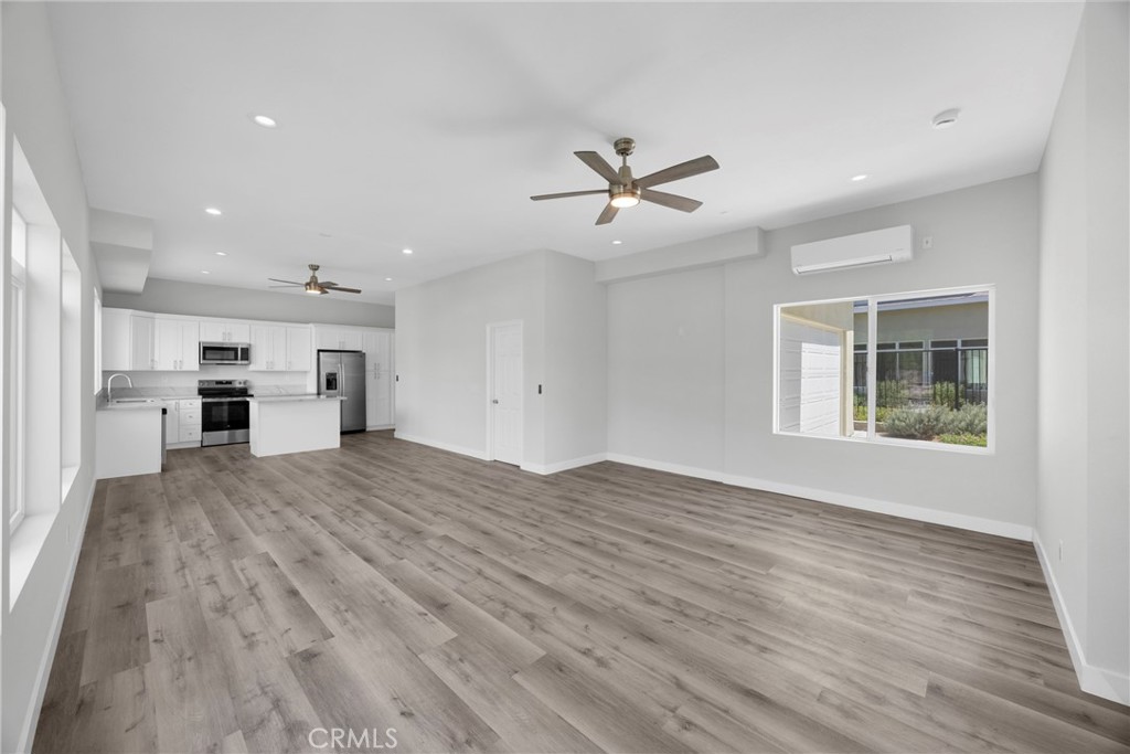 3442 Whistler Avenue Property Photo 5