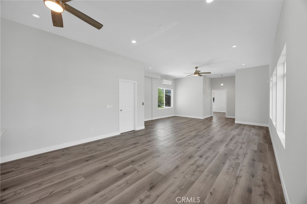 3442 Whistler Avenue Property Photo 8