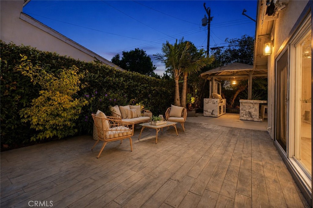 18871 Santa Marta Street Property Photo 4